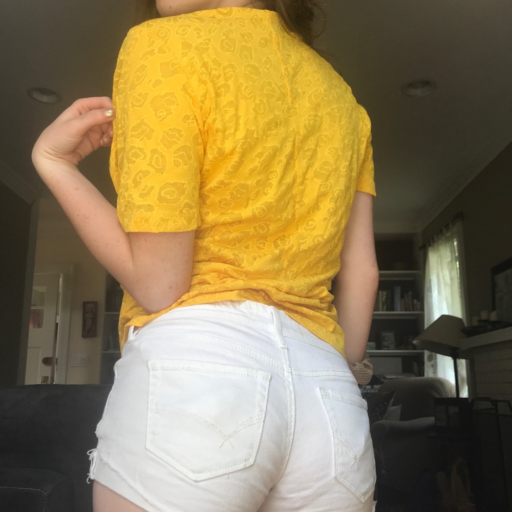 🌻 GOLDEN YELLOW 🌻